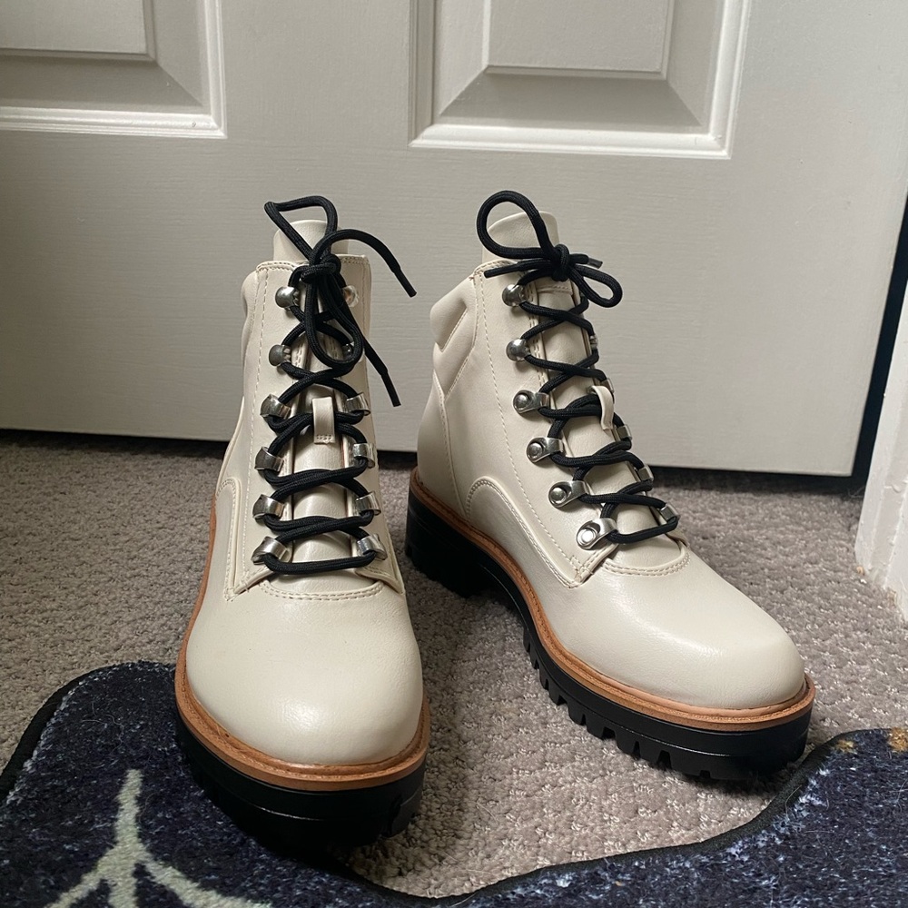 Francesca's Collections Cream Lace-Up Boots